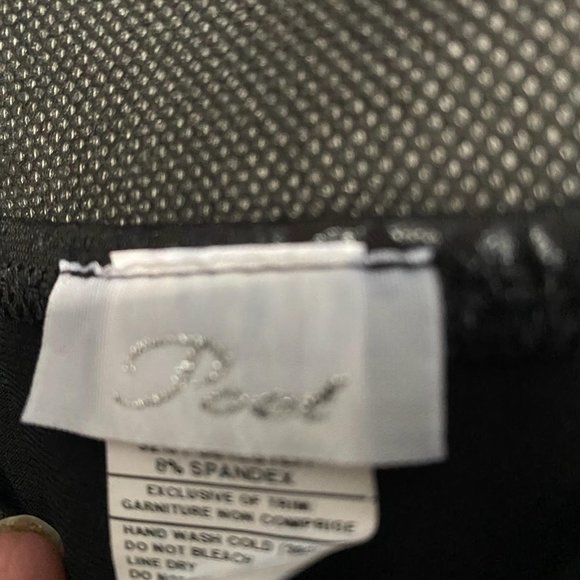 CUTE BLACK DRESS - Picture 4 of 5